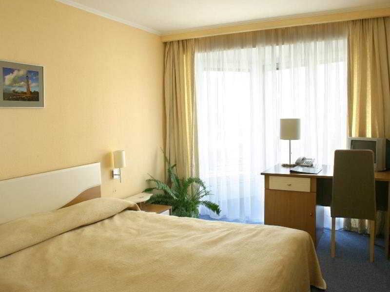 Intourist Hotel Zaporizhia Extérieur photo