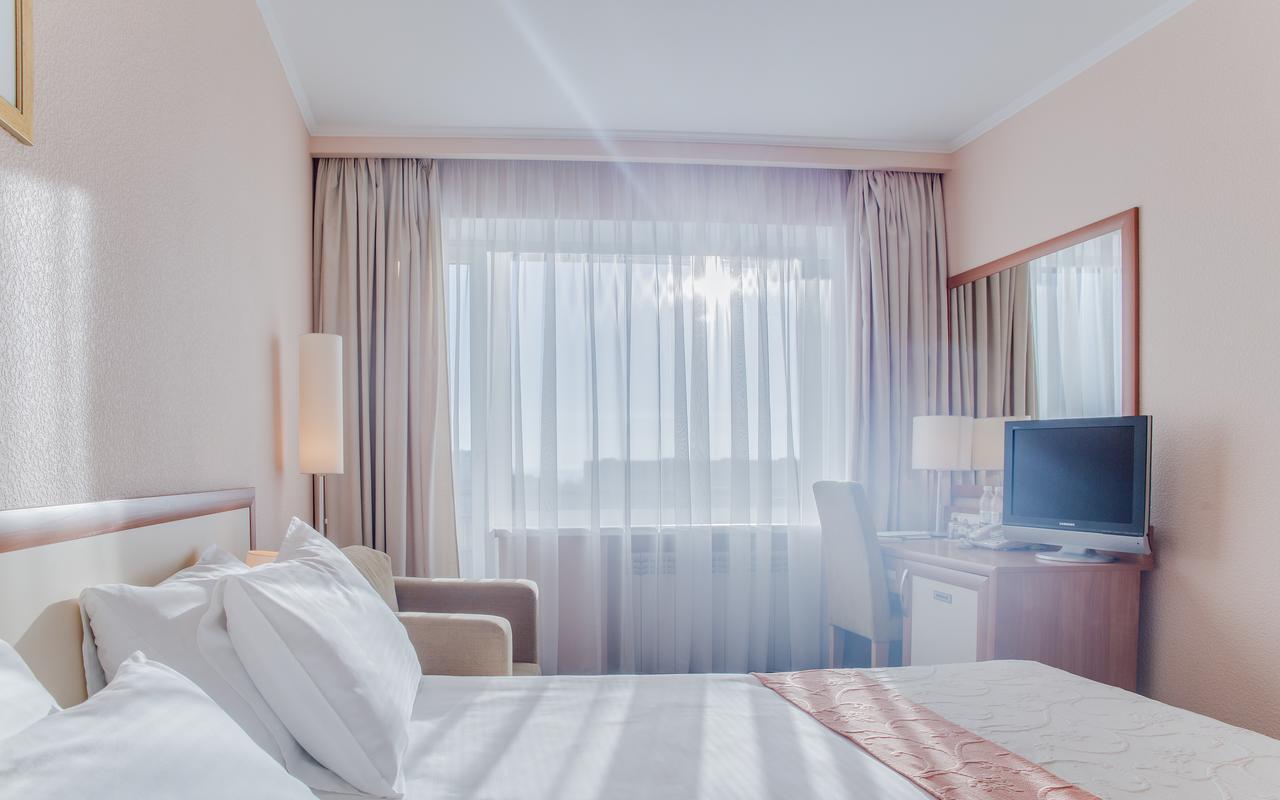 Intourist Hotel Zaporizhia Extérieur photo