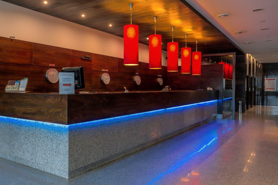 Intourist Hotel Zaporizhia Extérieur photo